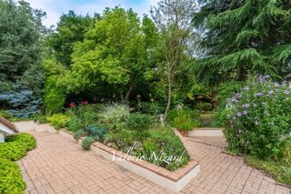  Maison � vendre 7 pi�ces 205 m�