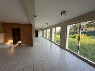  Maison à vendre 7 pièces 261 m²
