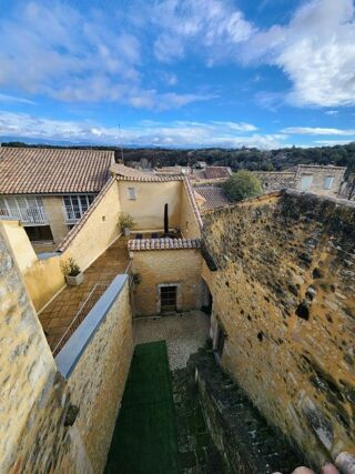  Maison � vendre 9 pi�ces 213 m�