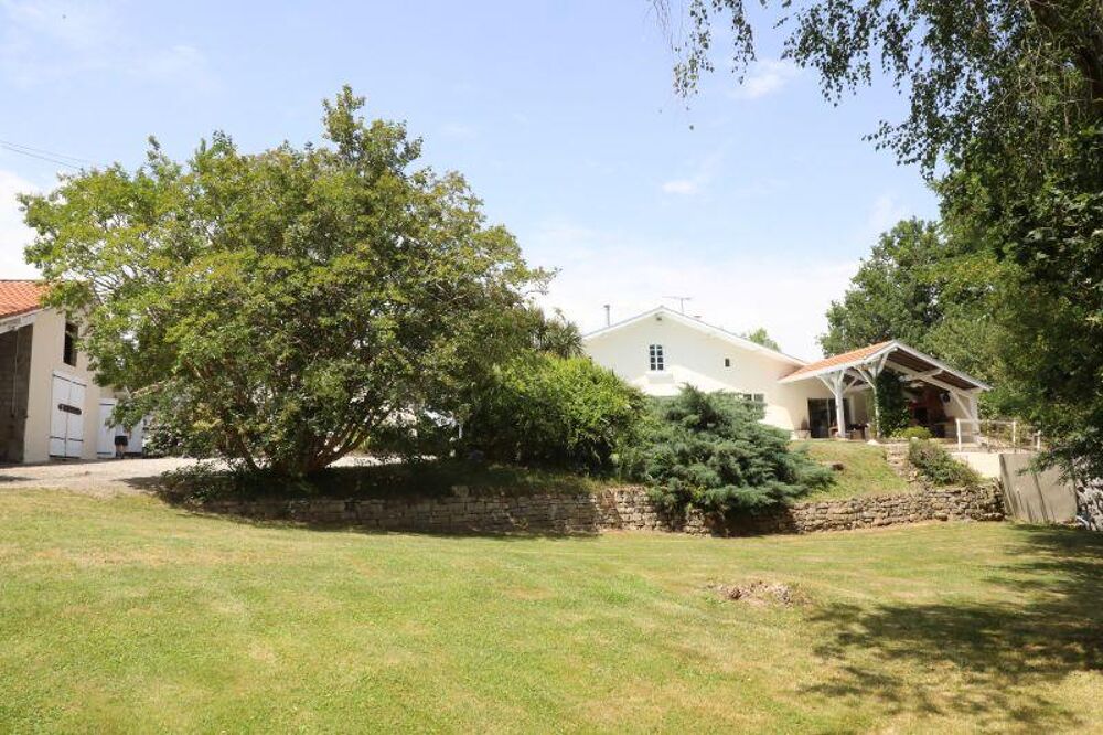 Vente Maison Maison avec dépendance 4 pièces Sort-en-chalosse