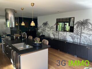  Maison  vendre 9 pices 266 m