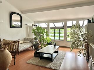  Maison à vendre 10 pièces 365 m²