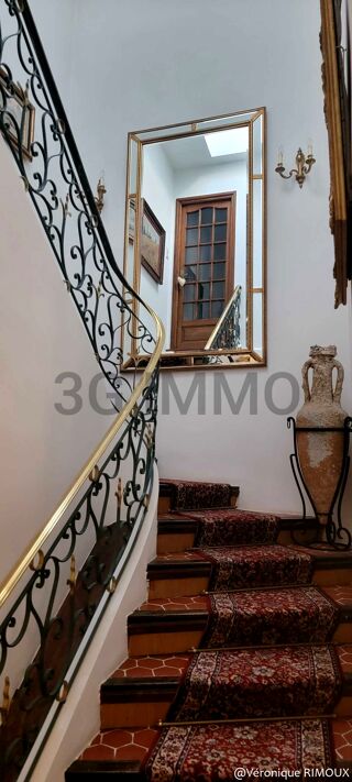  Viager  vendre 8 pices 300 m Pierrefeu-du-var