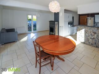  Maison � vendre 7 pi�ces 180 m�