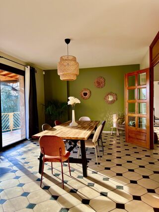  Maison à vendre 377 m²