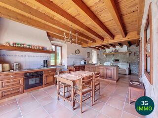  Maison  vendre 6 pices 206 m