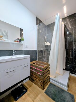  Appartement � vendre 2 pi�ces 79 m�