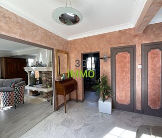  Maison � vendre 8 pi�ces 333 m�