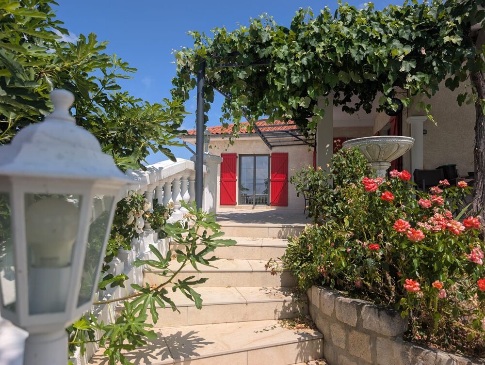 Vente Maison Maison d'architecte 6 pièces Saint-galmier