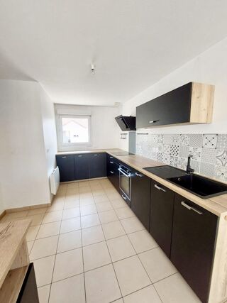  Maison à louer 4 pièces 70 m²