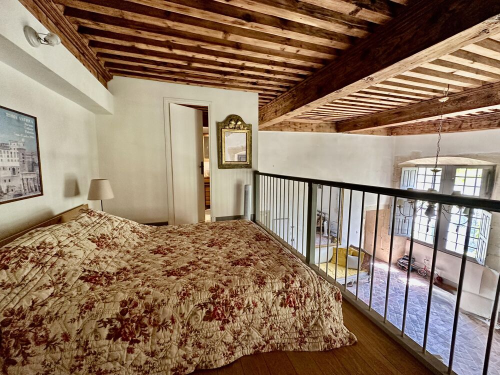 à vendre  Appartement Uzès (30700)
