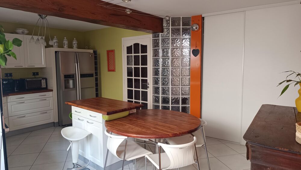 Vente Maison Maison 4 pièces Ceyrat