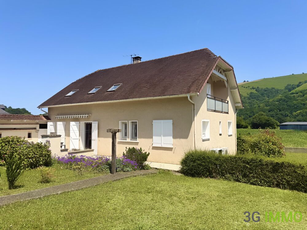 Vente Maison Maison de village 6 pièces Mauléon-licharre