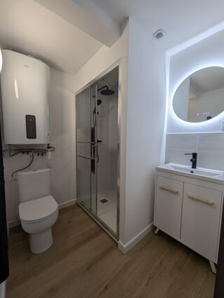  Appartement à louer 2 pièces 37 m²