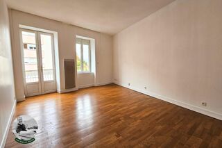  Immeuble � vendre 10 pi�ces 200 m�