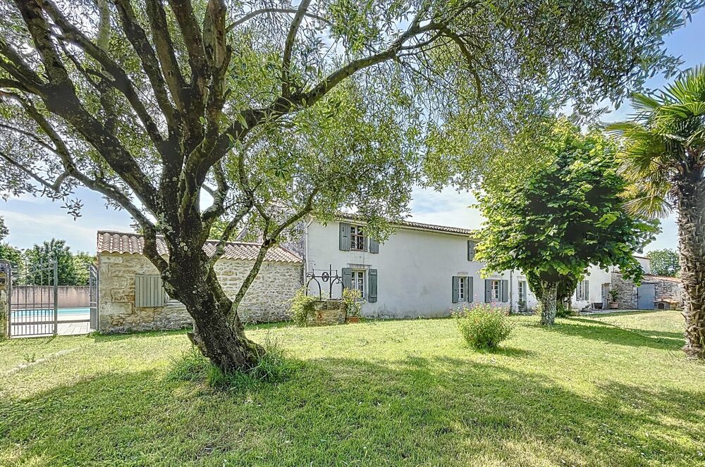 � vendre  Maison La Rochelle (17000)