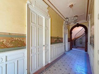  Maison � vendre 15 + pi�ces 372 m�