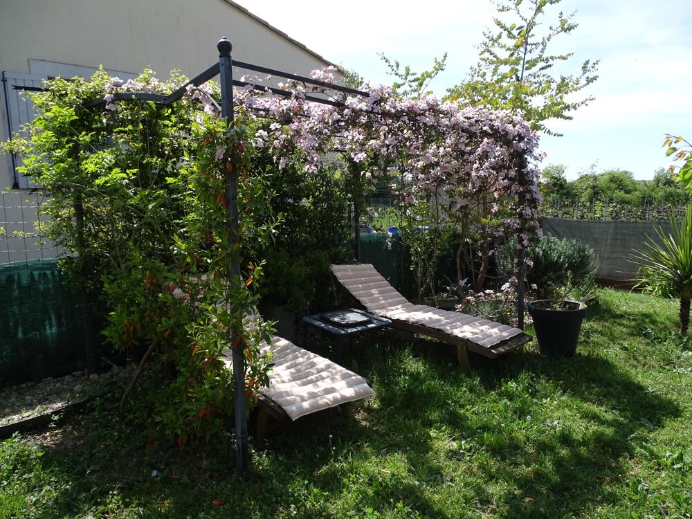 Vente Maison Maison 5 pièces Suze-la-rousse