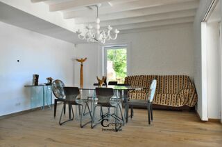  Maison à vendre 10 pièces 265 m²