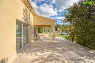  Maison � vendre 5 pi�ces  Mondragon