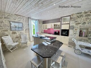  Maison � vendre 8 pi�ces 300 m�