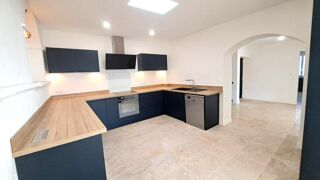  Immeuble à vendre 12 pièces 310 m²