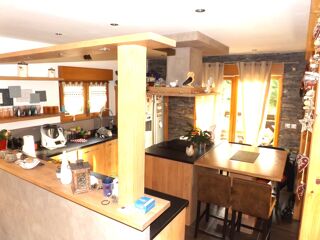  Maison � vendre 5 pi�ces 200 m� Ayse