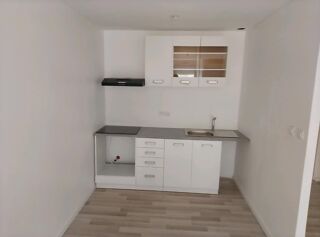  Immeuble � vendre 8 pi�ces 250 m�