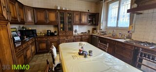  Maison � vendre 10 pi�ces 304 m�