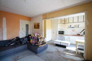  Immeuble à vendre 8 pièces 203 m²
