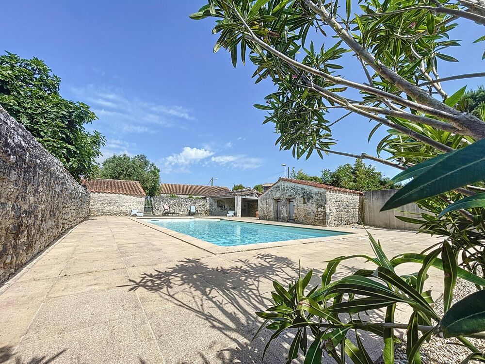 � vendre  Maison Soubise (17780)