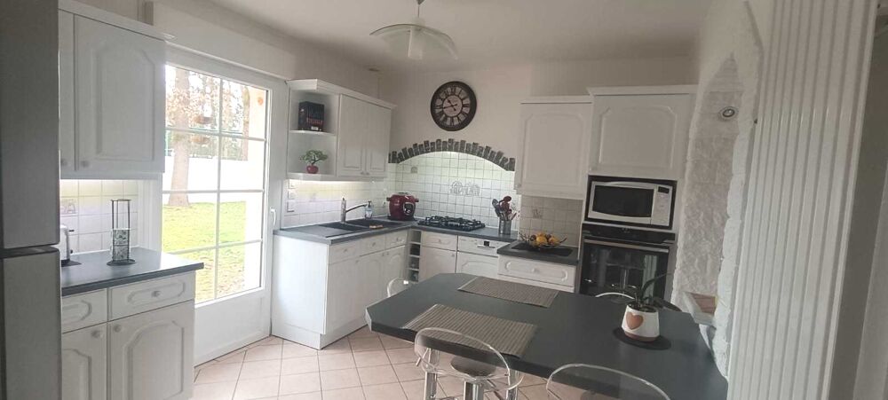 Vente Maison Maison 7 pièces Le val-doré