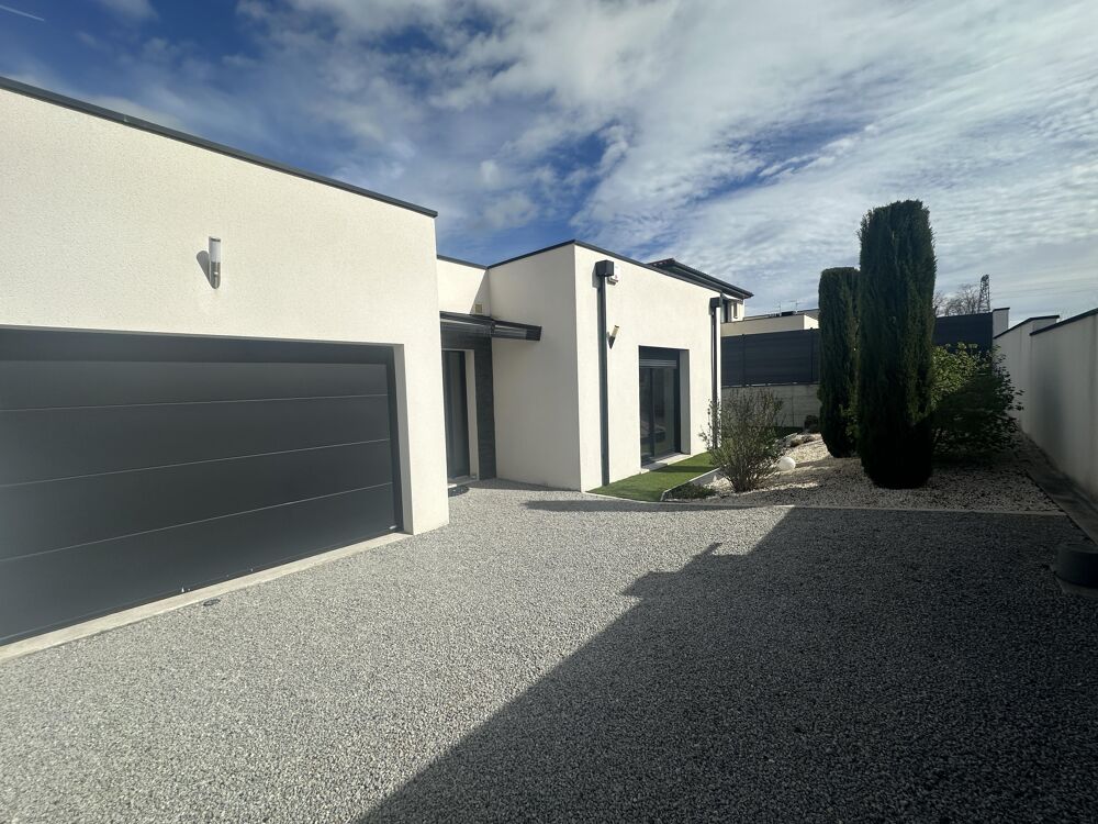 Vente Maison Maison de plain-pied 6 pièces Pont-du-château
