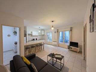  Immeuble à vendre 6 pièces 125 m²
