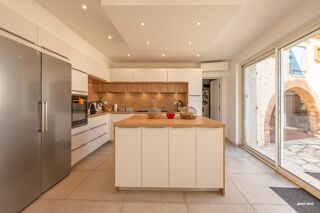  Maison � vendre 7 pi�ces 198 m�