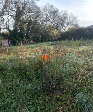  Terrain  vendre 600 m