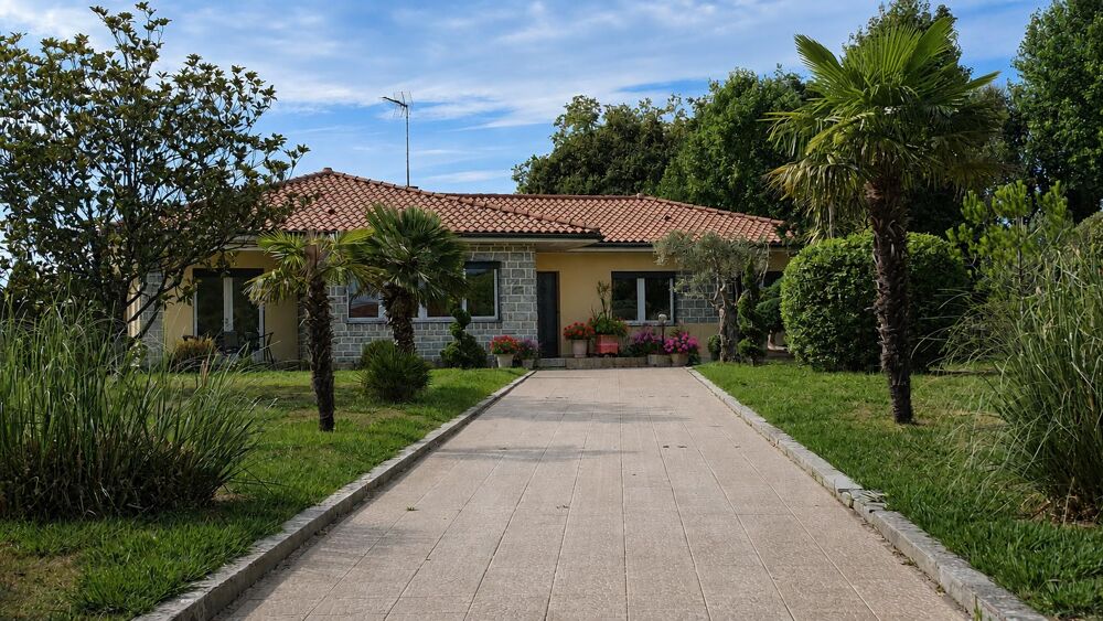 Vente Maison Maison 7 pièces Saint-sever