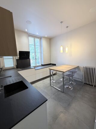  Appartement à vendre 7 pièces 200 m² Clermont-ferrand