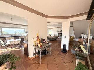  Maison  vendre 8 pices 175 m