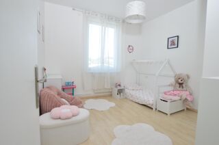  Appartement � vendre 4 pi�ces 119 m�