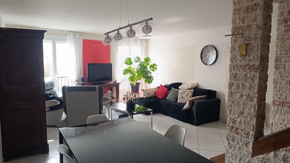 Vente Maison Maison 4 pièces Ceyrat