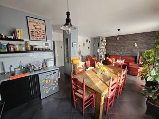  Maison  vendre 5 pices 109 m