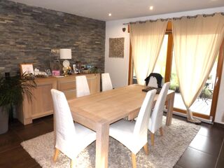 Maison � vendre 5 pi�ces 200 m� Ayse