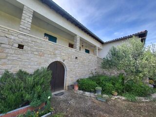  Maison  vendre 7 pices 200 m