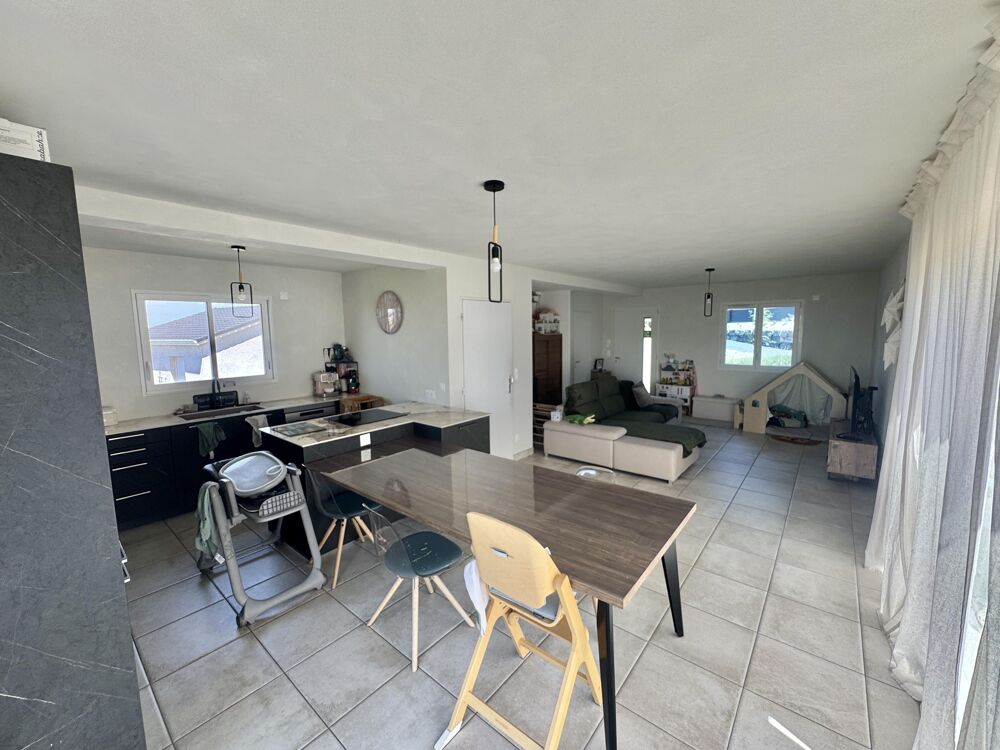 Vente Maison Maison 4 pièces Yssingeaux