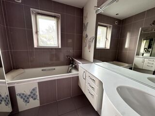  Maison  vendre 4 pices 
