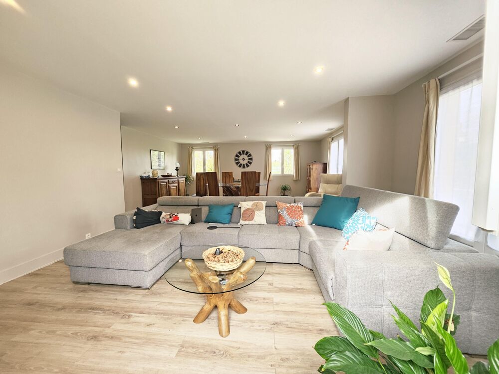 Maison avec dépendance 7 pièces