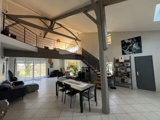  Maison � vendre 5 pi�ces 259 m� Auros