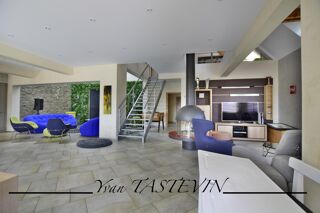  Maison  vendre 7 pices 252 m