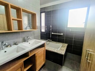  Maison � vendre 5 pi�ces 143 m�